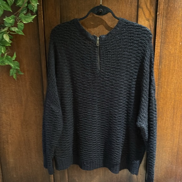 Black Loose Knit Pullover Sweater - Picture 7 of 7